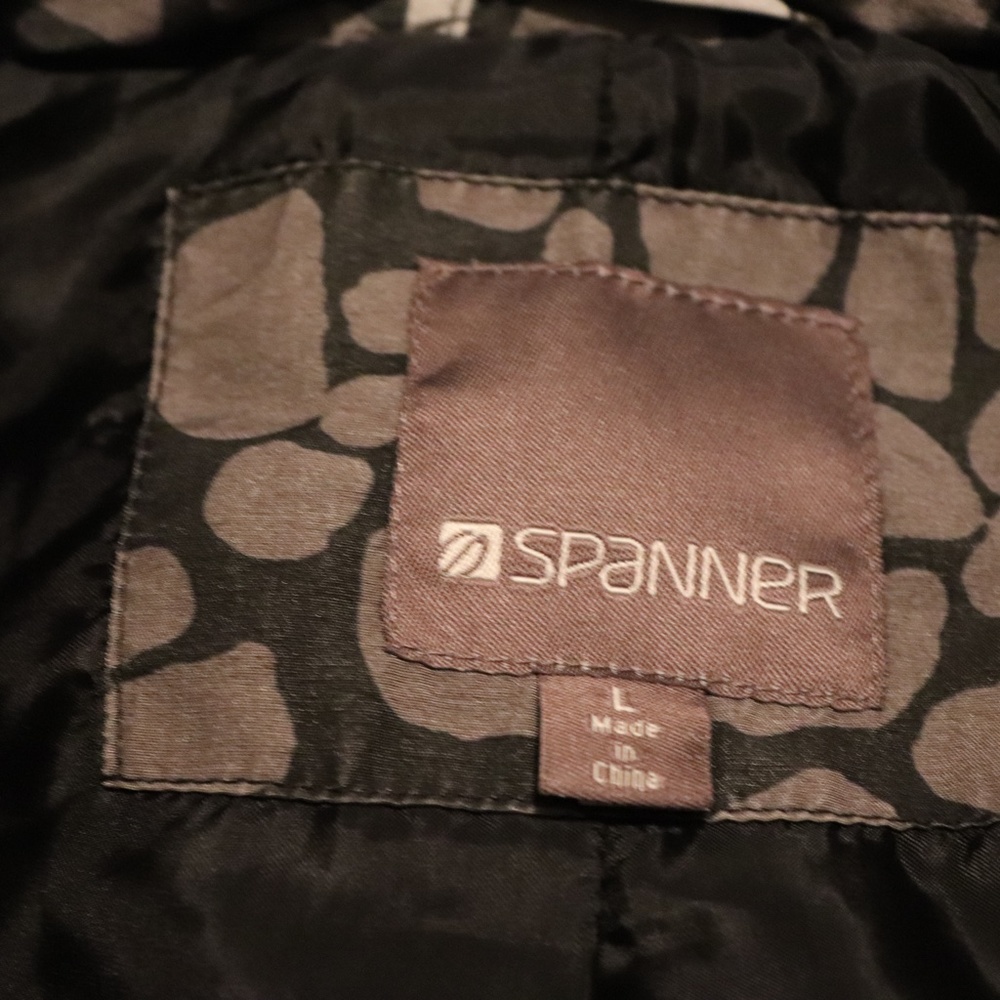 Puffy Vest - Picture 2 of 3